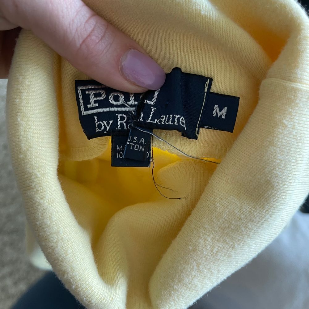 Vintage Y2K Preppy Polo Ralph Lauren Pale Yellow Slouchy Turtleneck - Picture 3 of 10